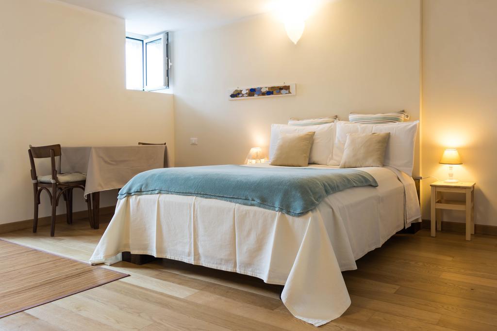 Bed and Breakfast Il Viandante à Santo Stefano di Magra Chambre photo