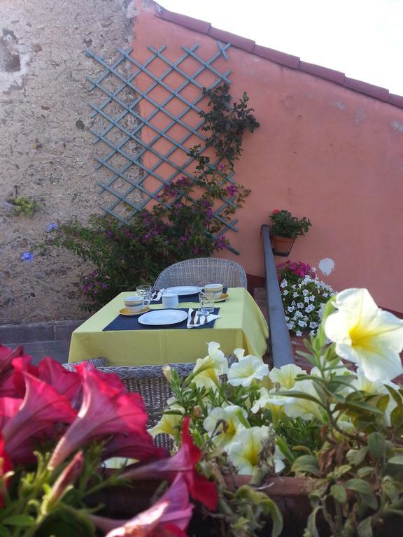 Bed and Breakfast Il Viandante à Santo Stefano di Magra Extérieur photo
