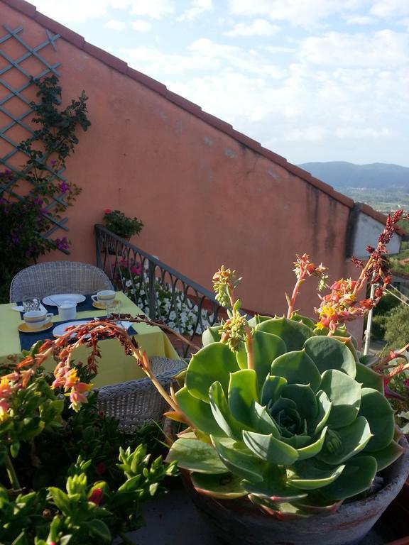 Bed and Breakfast Il Viandante à Santo Stefano di Magra Extérieur photo