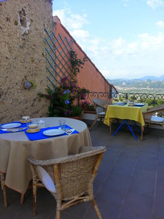 Bed and Breakfast Il Viandante à Santo Stefano di Magra Extérieur photo